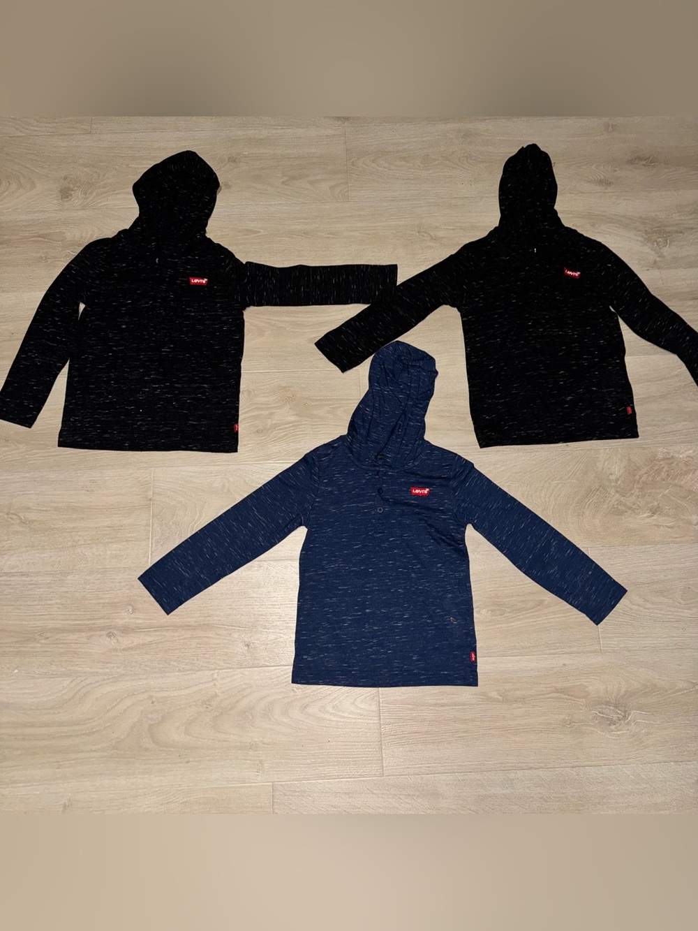 Levi's Kids Hooded Long Sleeve Tee in Navy and Black